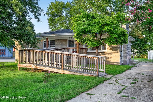 7207 Windemere Dr, Louisville, KY 40214