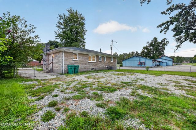 7207 Windemere Dr, Louisville, KY 40214