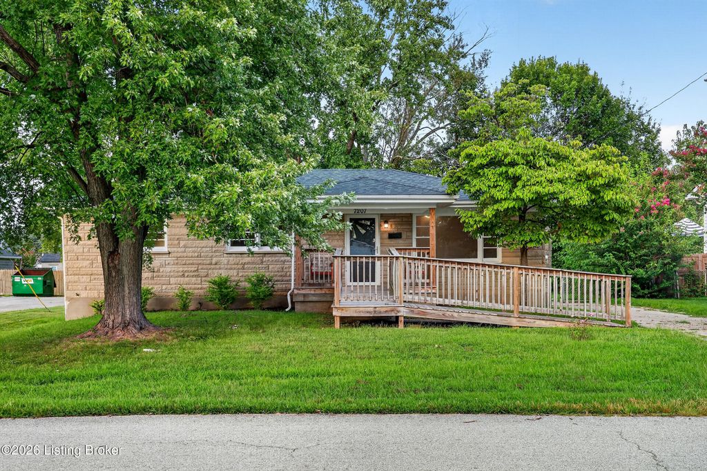 7207 Windemere Dr, Louisville, KY 40214