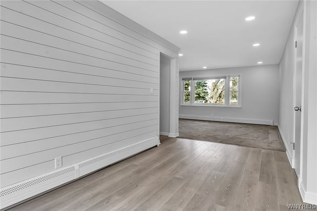 23 West Willowdale Drive, West Seneca, NY 14224