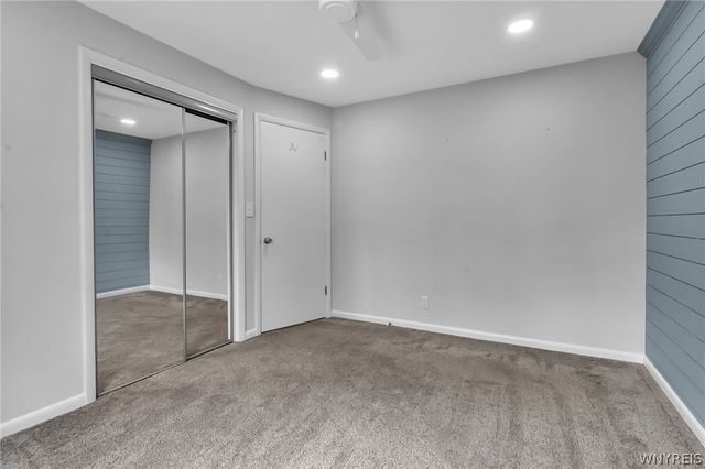 23 West Willowdale Drive, West Seneca, NY 14224