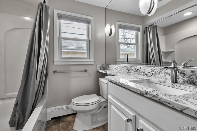 23 West Willowdale Drive, West Seneca, NY 14224