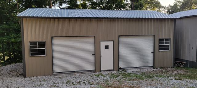 7214 Plunders Creek Rd, Dickson, TN 37055