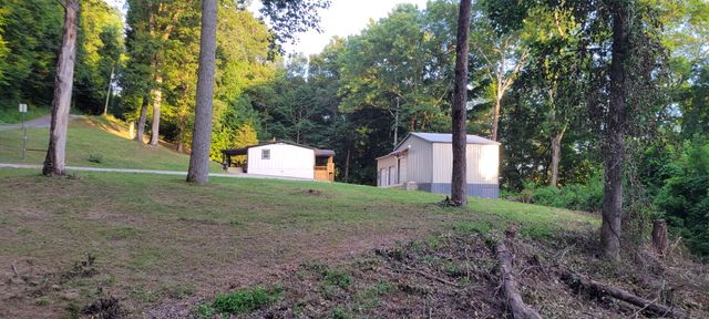 7214 Plunders Creek Rd, Dickson, TN 37055