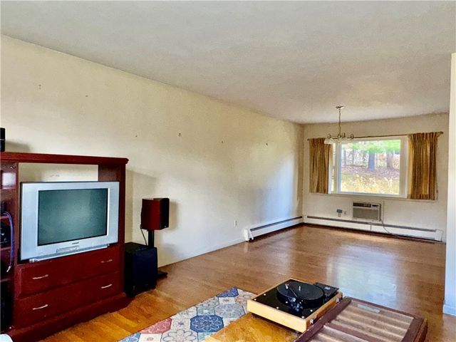 386 Winney Hill Road, Oneonta, NY 13820