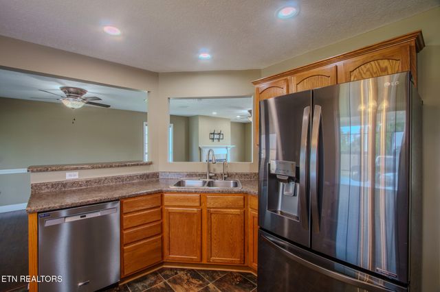 8400 Reality Lane, Corryton, TN 37721