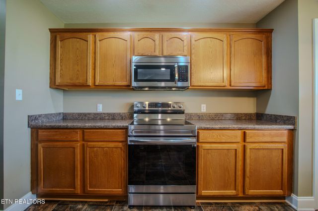 8400 Reality Lane, Corryton, TN 37721