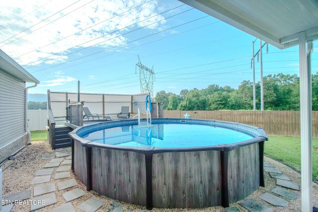 8400 Reality Lane, Corryton, TN 37721