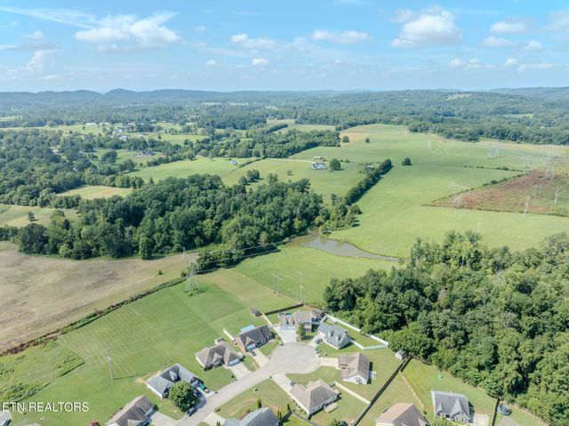 8400 Reality Lane, Corryton, TN 37721