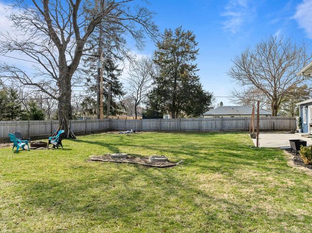 38927 89th STREET, Burlington, WI 53105