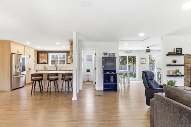 38927 89th STREET, Burlington, WI 53105