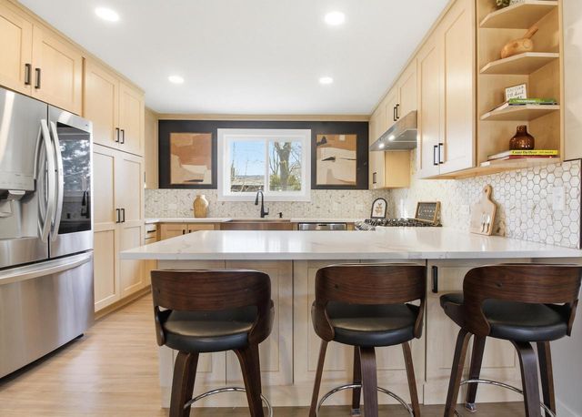 38927 89th STREET, Burlington, WI 53105