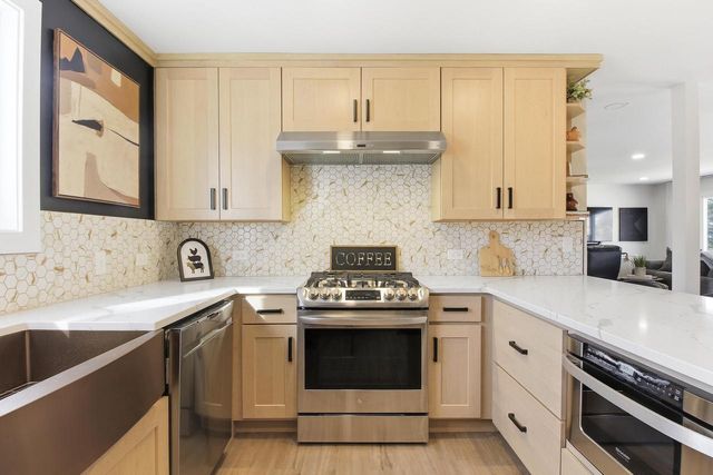 38927 89th STREET, Burlington, WI 53105