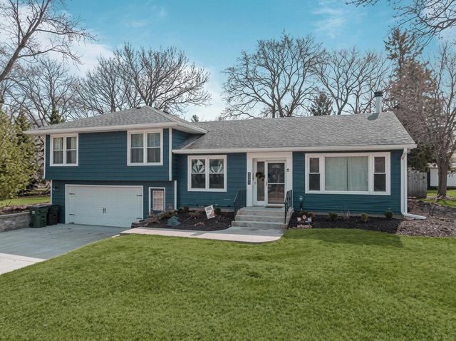 38927 89th STREET, Burlington, WI 53105