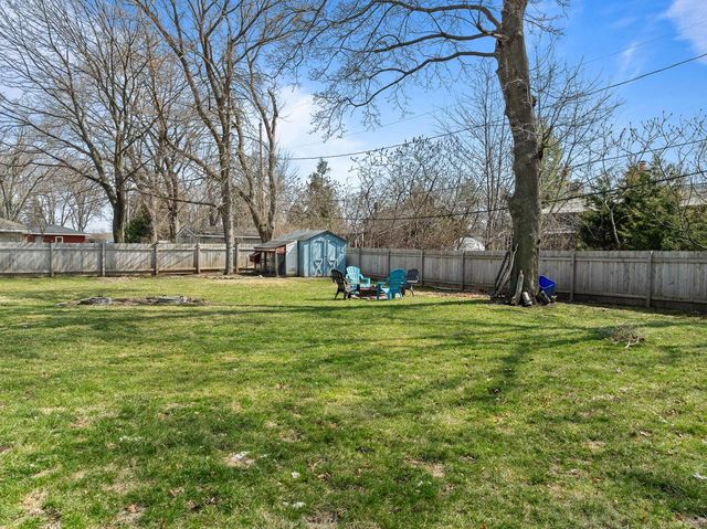 38927 89th STREET, Burlington, WI 53105