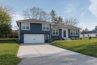 38927 89th STREET, Burlington, WI 53105