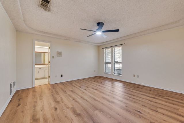 2119 Wilson Drive, Arlington, TX 76011