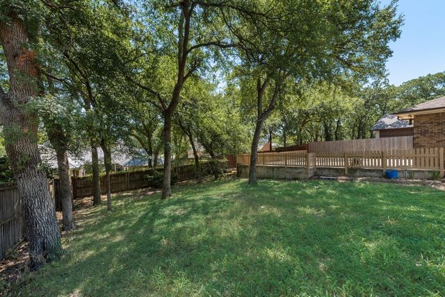 2119 Wilson Drive, Arlington, TX 76011