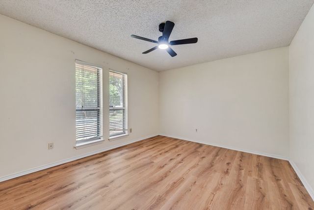 2119 Wilson Drive, Arlington, TX 76011