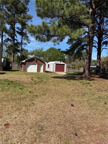 205 Kalmar DR, Chesapeake, VA 23320