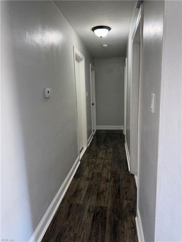 205 Kalmar DR, Chesapeake, VA 23320