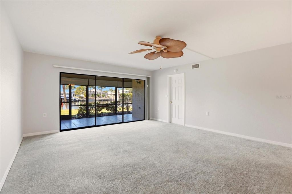 Image 7 of property listing at 601 SHREVE STREET 25A, Punta Gorda, FL 33950