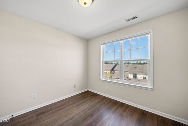 10119 Glen Autumn Road, Raleigh, NC 27617