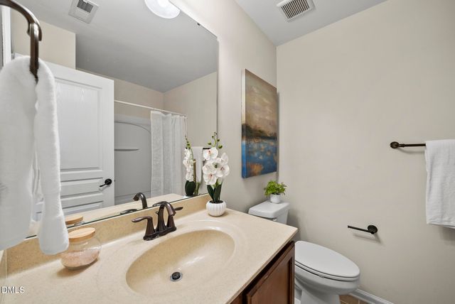 10119 Glen Autumn Road, Raleigh, NC 27617