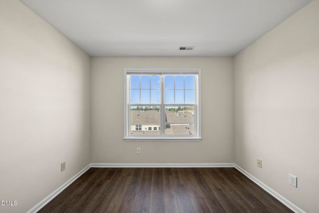 10119 Glen Autumn Road, Raleigh, NC 27617