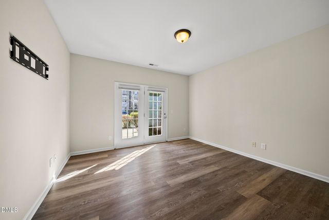 10119 Glen Autumn Road, Raleigh, NC 27617