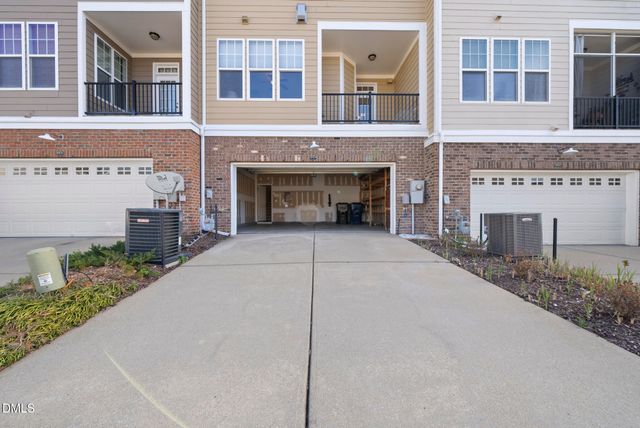 10119 Glen Autumn Road, Raleigh, NC 27617