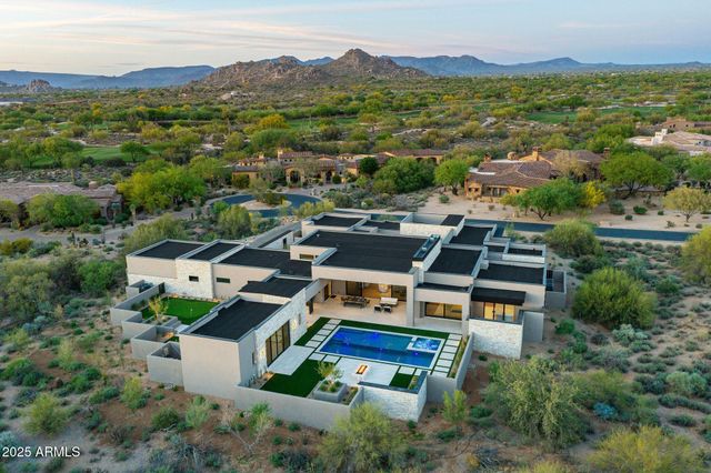 7498 E WHISPER ROCK Trail, Scottsdale, AZ 85266