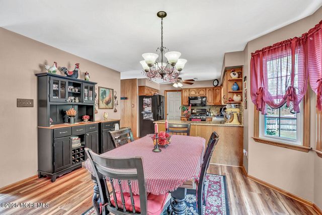 1427 Swan Lane, Mullica Hill, NJ 08062