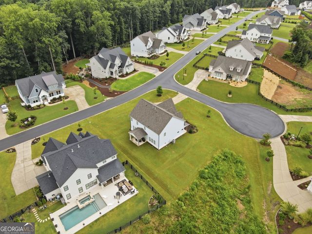 8210 Long Knoll Way, Gainesville, GA 30506
