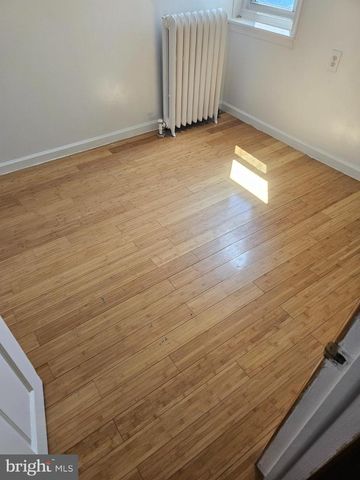 2246 S FELTON ST, Philadelphia, PA 19142