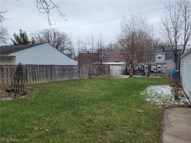 5853 Monica Lane, Garfield Heights, OH 44125