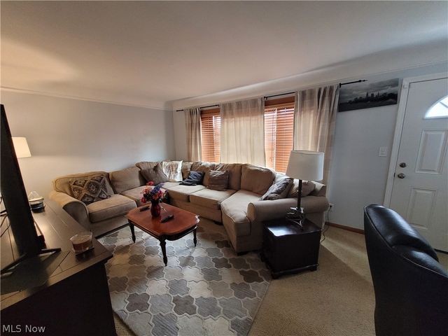 5853 Monica Lane, Garfield Heights, OH 44125