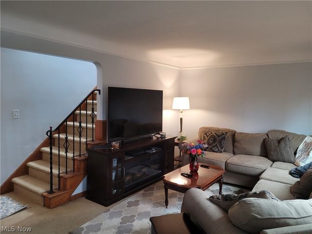 5853 Monica Lane, Garfield Heights, OH 44125