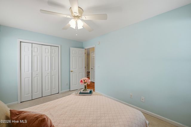 326 Knollwood Drive, Hampstead, NC 28443