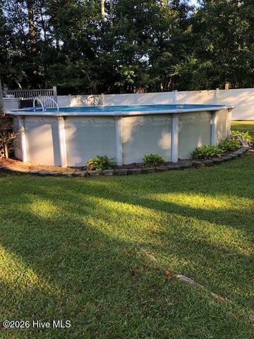 326 Knollwood Drive, Hampstead, NC 28443