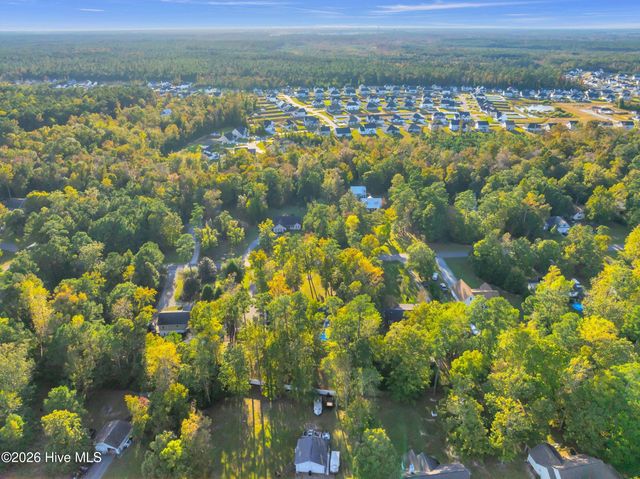 326 Knollwood Drive, Hampstead, NC 28443