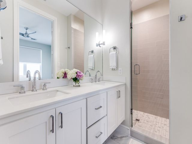 5202 Capitol Avenue 1110, Dallas, TX 75206