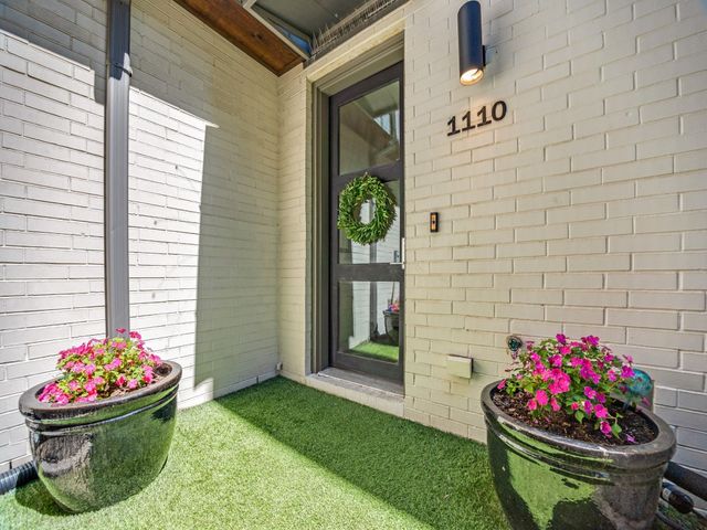 5202 Capitol Avenue 1110, Dallas, TX 75206