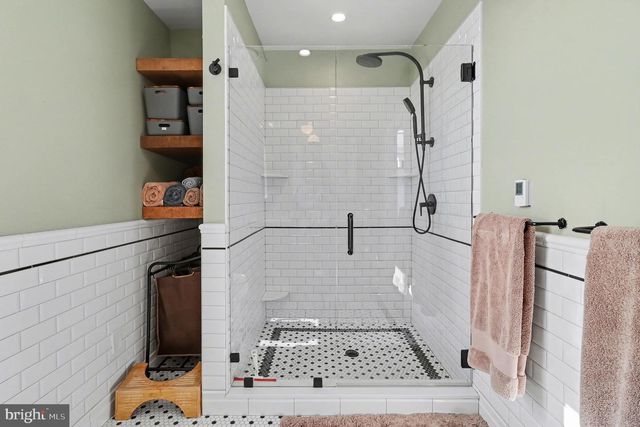 1410 CASTLE AVE, Philadelphia, PA 19145