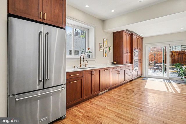 1410 CASTLE AVE, Philadelphia, PA 19145