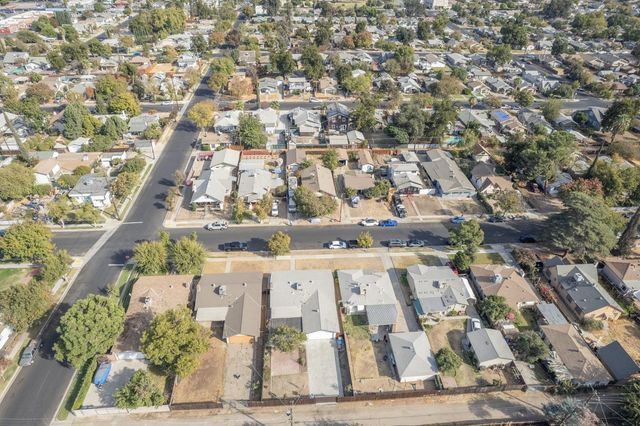 981 N Thorne Avenue, Fresno, CA 93728
