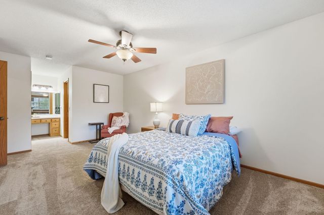 8414 Zinnia Lane N, Maple Grove, MN 55369