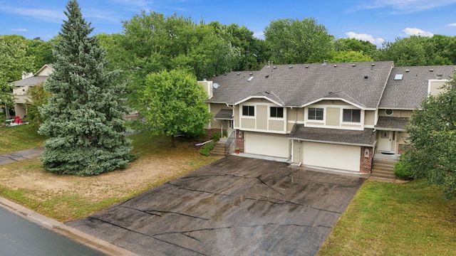 8414 Zinnia Lane N, Maple Grove, MN 55369