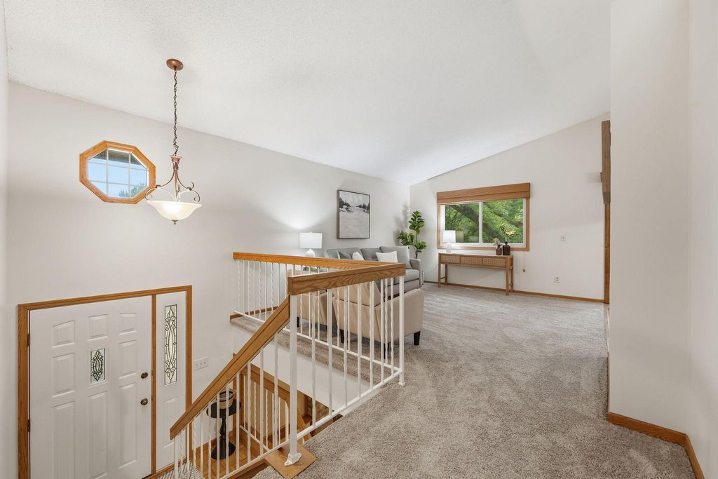 8414 Zinnia Lane N, Maple Grove, MN 55369 — photo 3