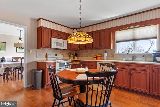 1026 PIMA CIRCLE, Mechanicsburg, PA 17055